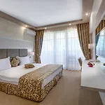 Siena Palace 4* פרימורסקו