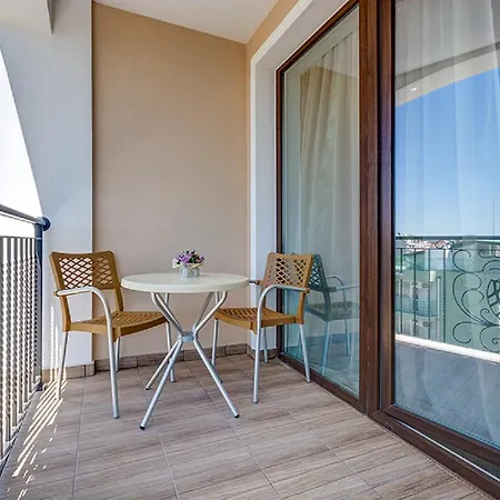 Siena Palace Hotell 4*