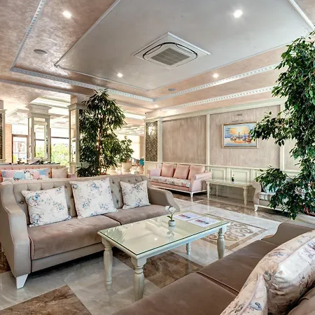 Siena Palace 4* Πριμόρσκο
