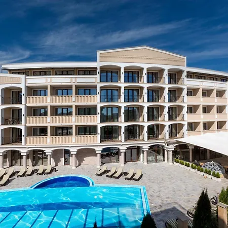 Siena Palace فندق 4*