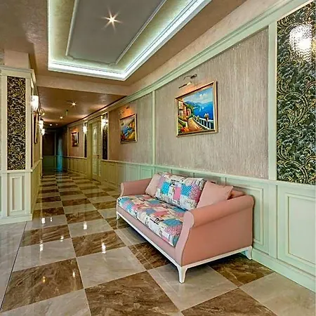 Siena Palace Хотел 4*