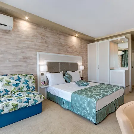 Siena Palace Primorsko