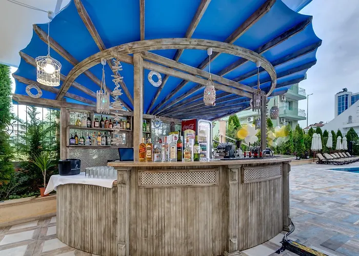 Siena Palace 호텔 프리모르스코