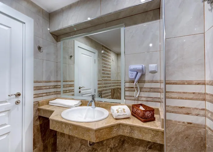 Siena Palace 프리모르스코