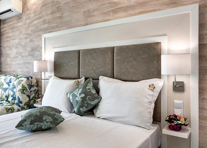 호텔 Siena Palace 4*